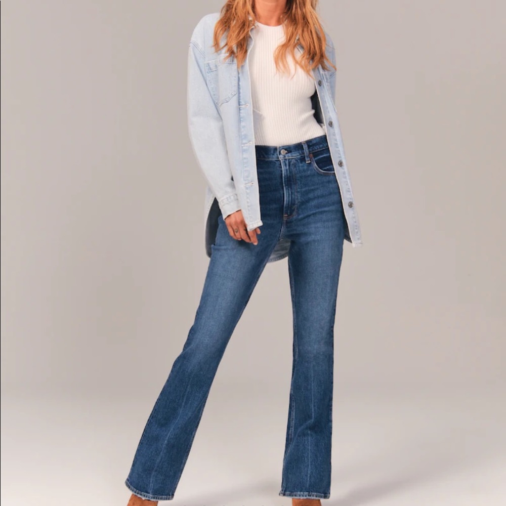 Abercrombie & Fitch The 70s Vintage Flair Ultra High Rise Size 27 / 4R